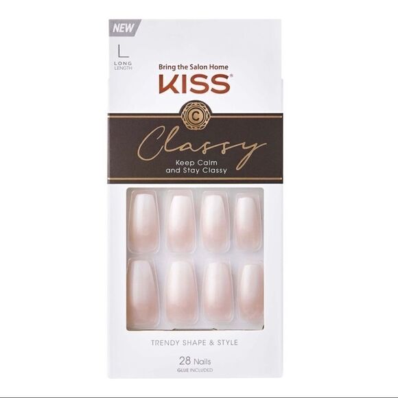 KISS Classy Nails Set. - Picture 2 of 4